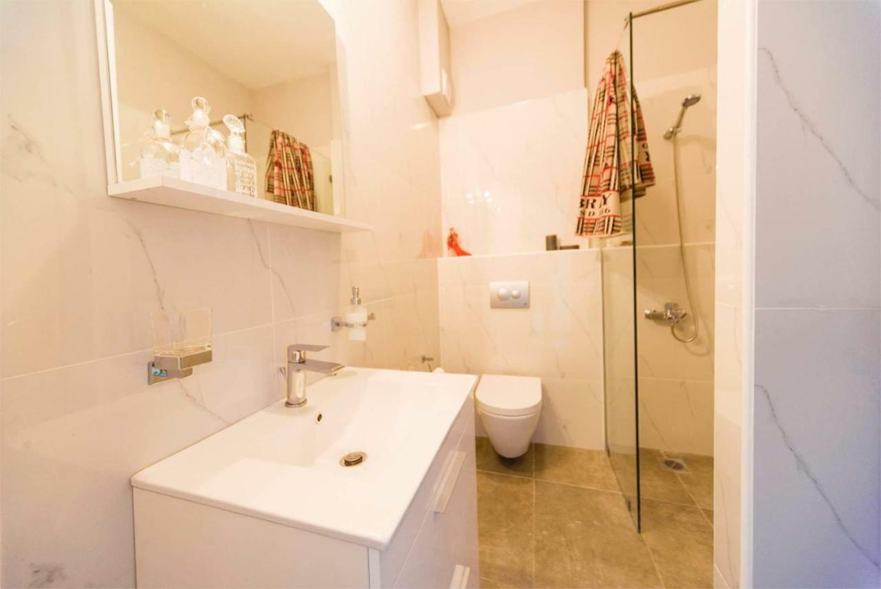 Sandra"S Acropolis View Penthouses Атина Екстериор снимка